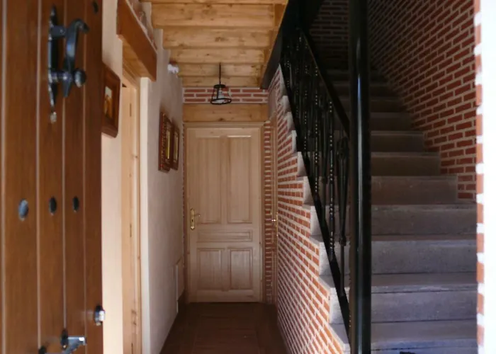 Abadia Del Marques De Avila *