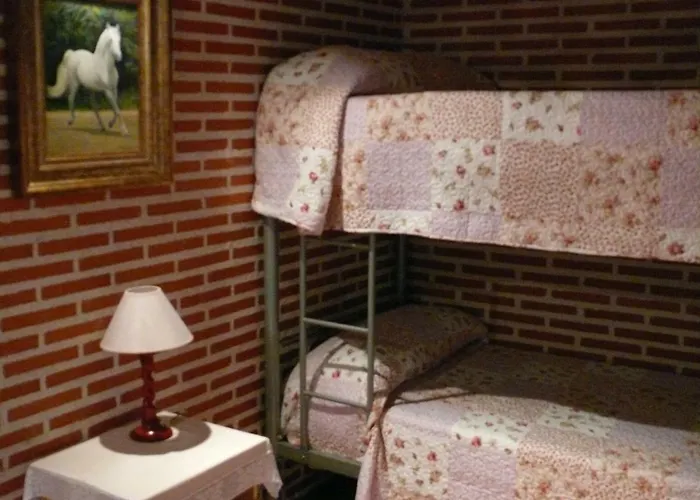 Abadia Del Marques De Avila 베가 드 산타 마리아